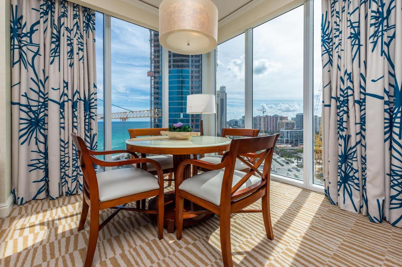 Hotel International Beach Tump Resort Ocean View 1100 Sf 1 Bed 1Bth Privately Owned Sunny Isles Miami Beach Exterior photo