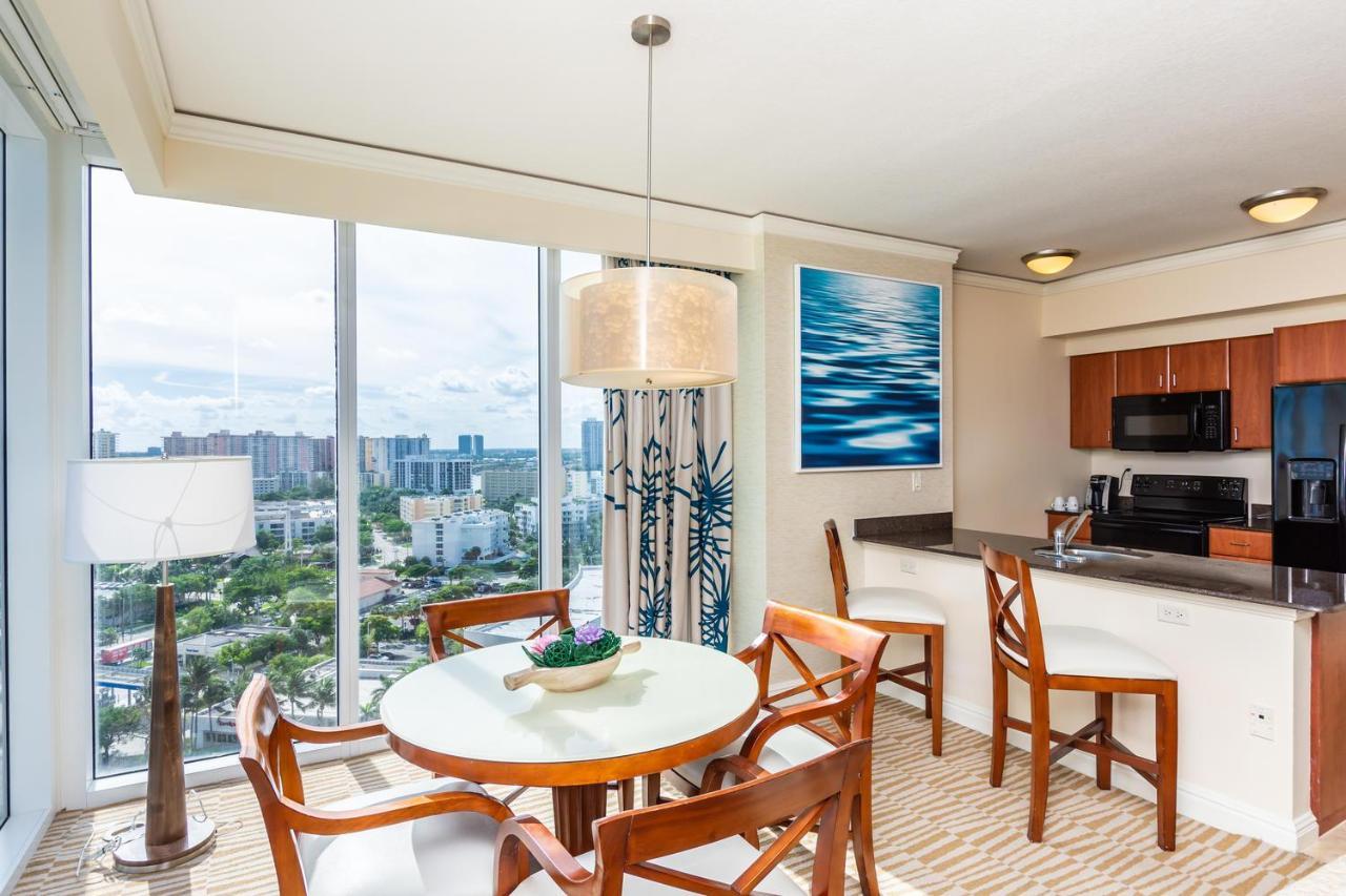Hotel International Beach Tump Resort Ocean View 1100 Sf 1 Bed 1Bth Privately Owned Sunny Isles Miami Beach Exterior photo