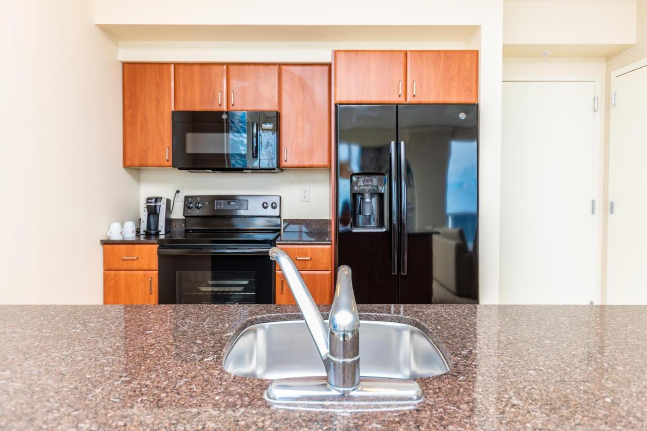 Hotel International Beach Tump Resort Ocean View 1100 Sf 1 Bed 1Bth Privately Owned Sunny Isles Miami Beach Exterior photo