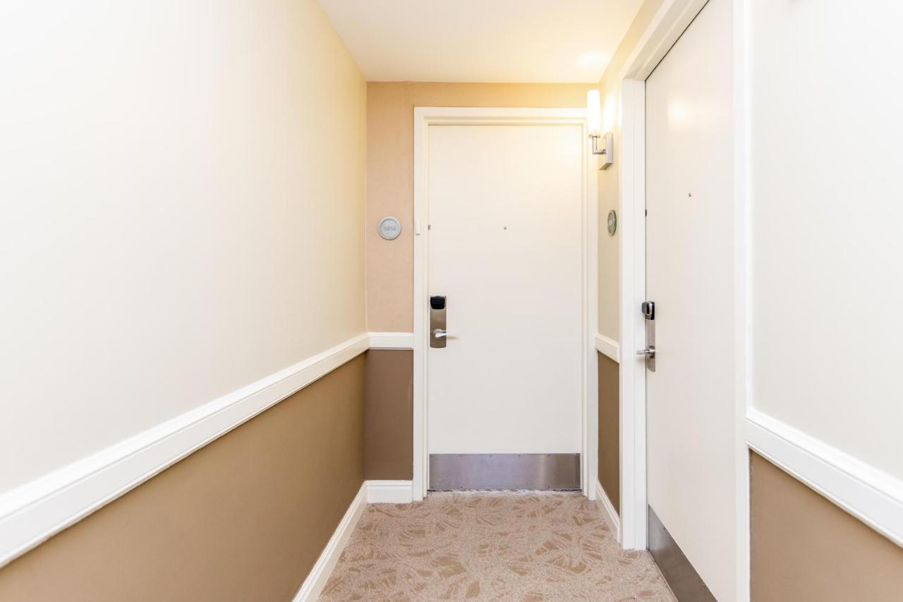 Hotel International Beach Tump Resort Ocean View 1100 Sf 1 Bed 1Bth Privately Owned Sunny Isles Miami Beach Exterior photo